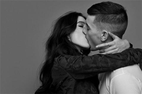 对男人而言爱情和前途哪个更重要