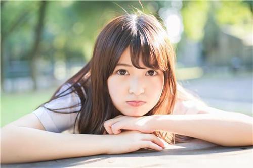 女生说无聊怎么回复高情商的话呢