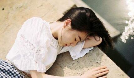 放低姿态,承认错误