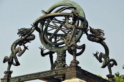 ​中国古代浑天仪是谁发明的（浑天仪的发明人和相关资料）