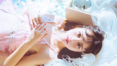 ​女朋友生气了该怎么哄她开心？