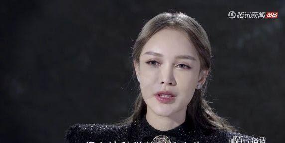 这位14岁开始整容，花费了400万的女孩，为什么能圈粉无数？