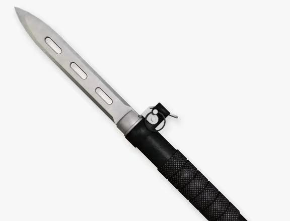 盘点世界各国特种兵配备的军刀，见过三种就是“大神”