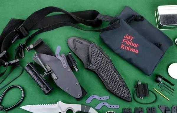 盘点世界各国特种兵配备的军刀，见过三种就是“大神”