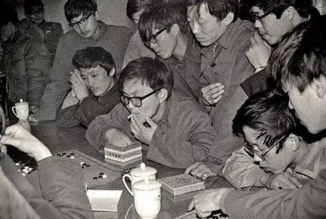 1980年代的大学校园生活竟是如此,你的大学生活是如此度过的吗?