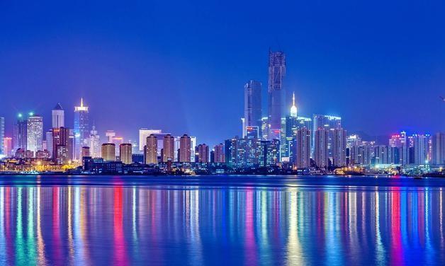 国内这两座城市，直线距离仅170公里，乘坐火车却需要一天的时间