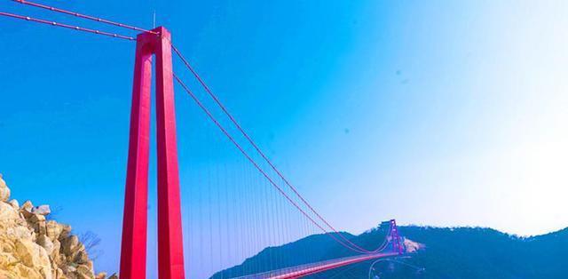 世界10大索桥，中国有4个上榜，你能猜全吗？