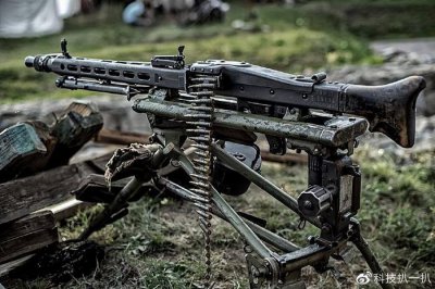 ​世界一流单兵利器，MG-42通用机枪，超强杀伤力堪称步兵的噩梦！