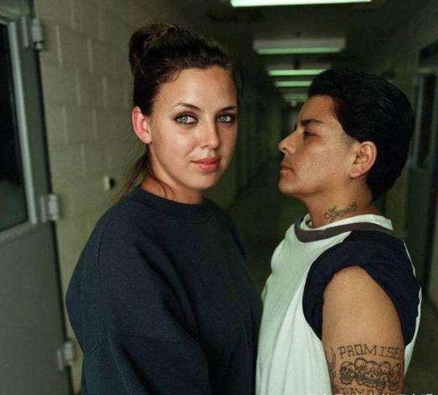 世界三大女子监狱: 美国监狱晚上不敢睡觉, 日本监狱提供成人杂志