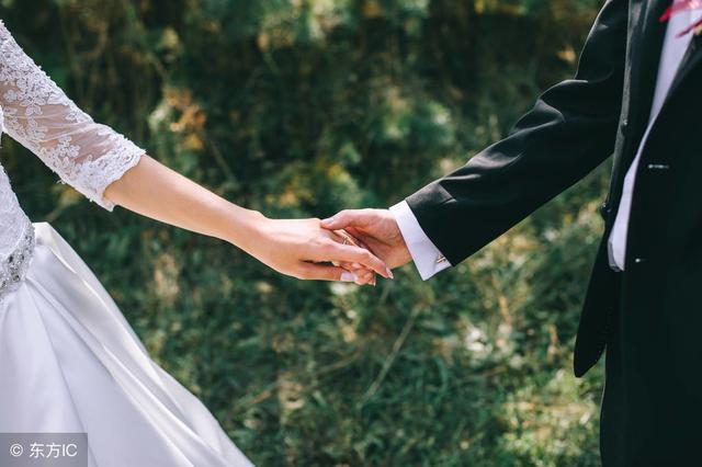 要结婚了，但是男朋友因为彩礼钱生气要分手，劝不回怎么办？