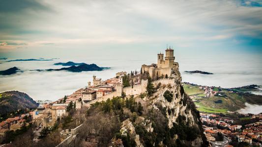 世界上一共有三个国中国，分别位于欧洲和非洲，你知道吗？