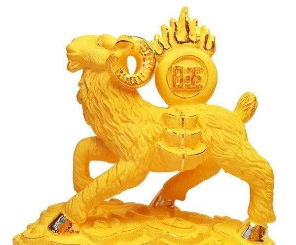 二月二龙抬头四生肖事业有好开头，财富有好彩头，生活有好奔头