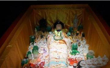 慈禧的夜明珠去哪了？一个老宫女几十年后道出实情