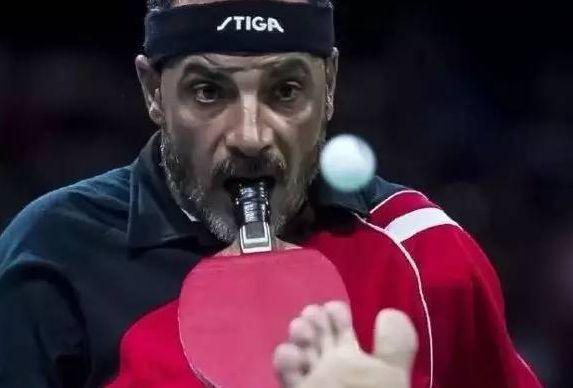 世界上“最大”的嘴，获得吉尼斯纪录，能塞进20个兵乒球！