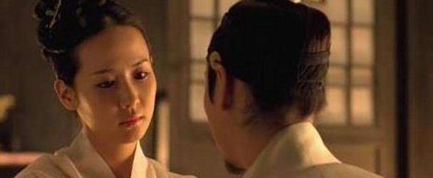 古代小妾很悲惨，命运被他人掌控，正室就寝小妾须在跟前学习