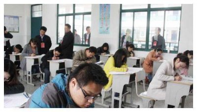 ​高校重修学分到底收费多少钱合适