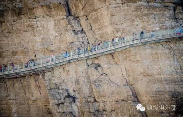 中国最恐怖的“十大”栈道，你想试试哪个？