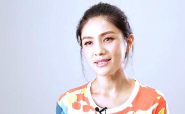 五位嫁给军人的女星，第一位令人向往，图5亲手捧红前夫后离婚