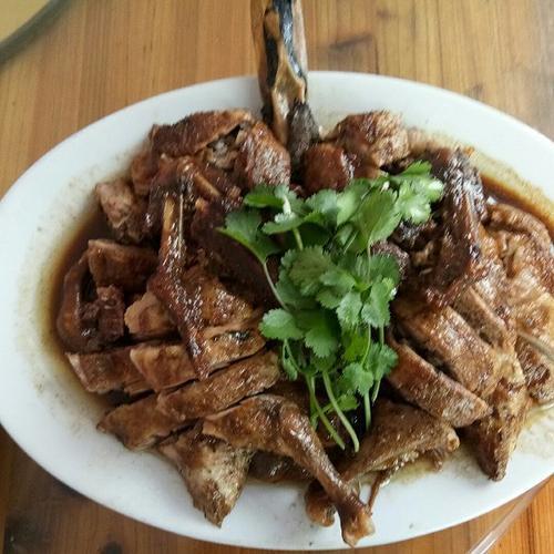 在广东茂名，茂名人年夜饭的菜单，你吃过几种？