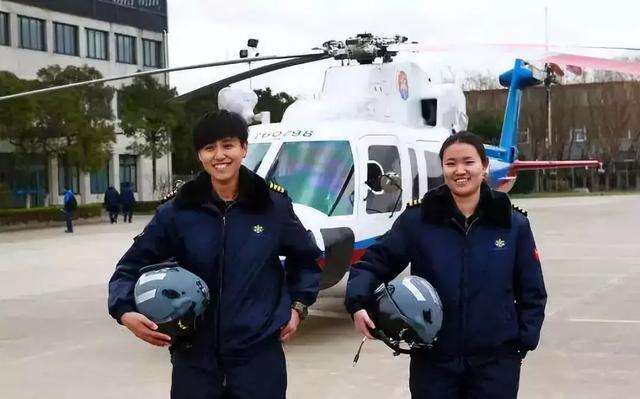 中国最帅的女机长：我们24小时待命，但希望永远只是待命