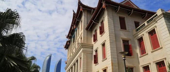 中国最美的大学同时又是优秀大学!