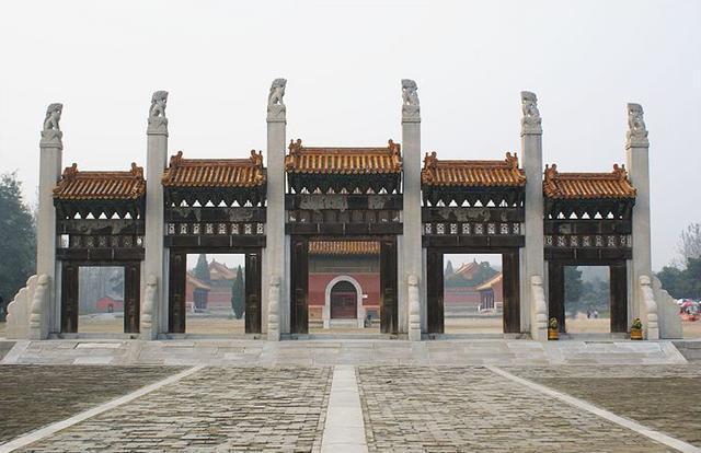 中国史上最后下葬的一位妃子墓被盗记, 扒坟老手组成盗墓班子