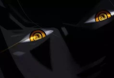 索隆终于睁开左眼，然而却漏出跟伊姆一样的瞳孔，凯多：伊姆儿子