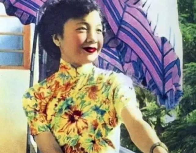 她是邓丽君的偶像，今在睡梦中离去，网友：再见了！