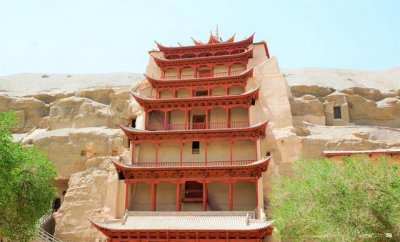 ​中国四大石窟，敦煌莫高窟门票最贵，参观洞窟最少，到底值不值？