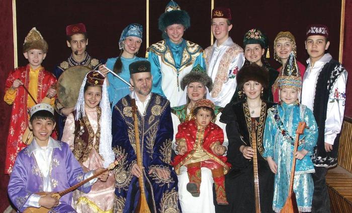 中国最美村落：满大街金发碧眼的白人美女，个个却说自己是中国人