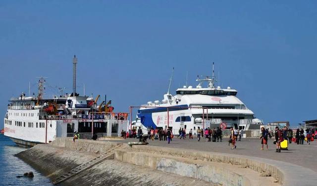 中国最“年轻”的火山岛，梦幻般的景色，却被游客称为“土匪岛”