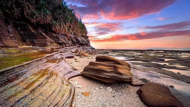 中国最“年轻”的火山岛，梦幻般的景色，却被游客称为“土匪岛”
