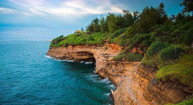 中国最“年轻”的火山岛，梦幻般的景色，却被游客称为“土匪岛”