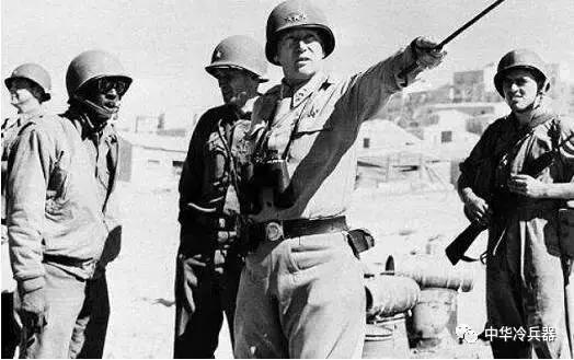 从“折腕老手”到“巴顿剑”，美军骑兵刀究竟是垃圾还是神兵？