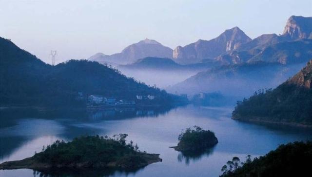 中国最“牛”县城！诞生400名博士、600名硕士