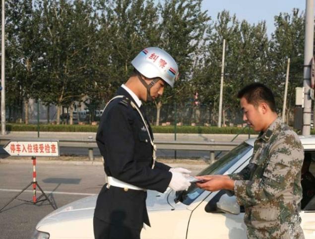 中国最神秘的兵种，军衔都是“三拐一星”，能管理海陆空三军