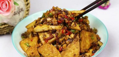 ​豆腐学会这样做，家人三天两头点名吃，外焦里嫩，比肉都香