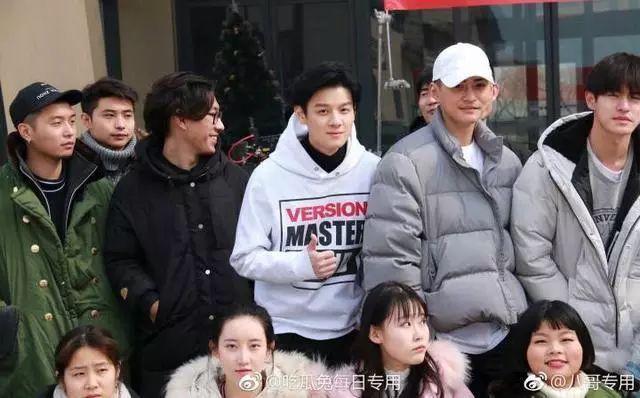 “最丑”组合Sunshine出演偶像剧，Cindy是女主还和男主有吻戏！