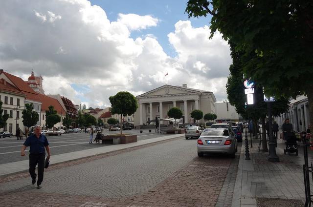 苏联最无奈国家，国家富得流油，但人口锐减30%，自杀率世界第一