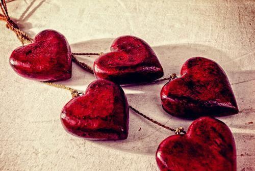 八首经典深情诗词：情人节，在古诗词中一起浪漫的过