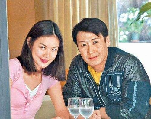 “地表最强孕妇”乐基儿宣布产子，淹没在“刘诗诗产子”的祝福中