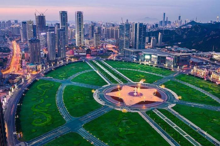 中国最大的8个广场：天安门排第三，第一是它的四倍，曾是垃圾场