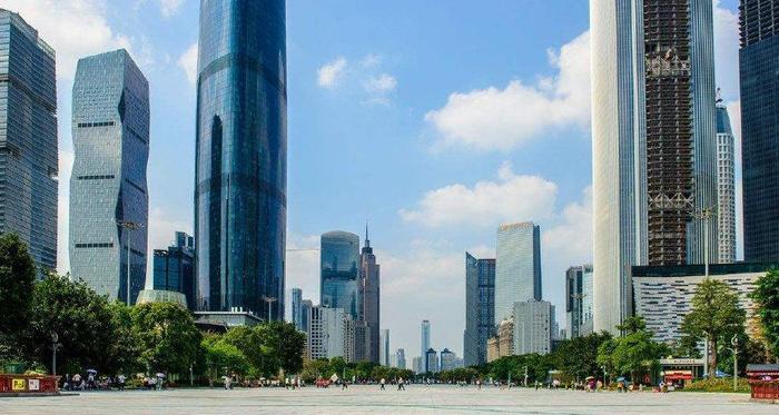 中国最大的8个广场：天安门排第三，第一是它的四倍，曾是垃圾场