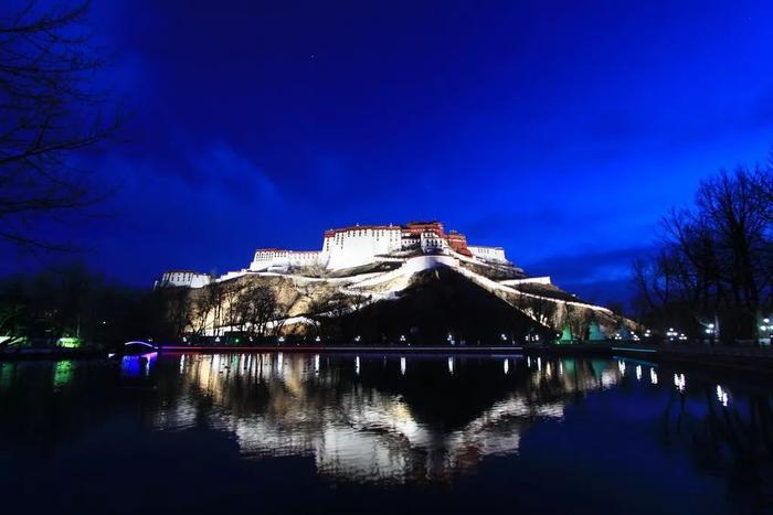 你见过布达拉宫夜景吗？