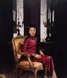 ​你能想象上世纪摩登女郎的模样，那就是她！