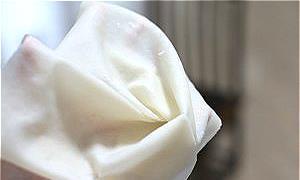 做春饼用热水跟冷水都不对，教你正确的做法，保证柔软不硬