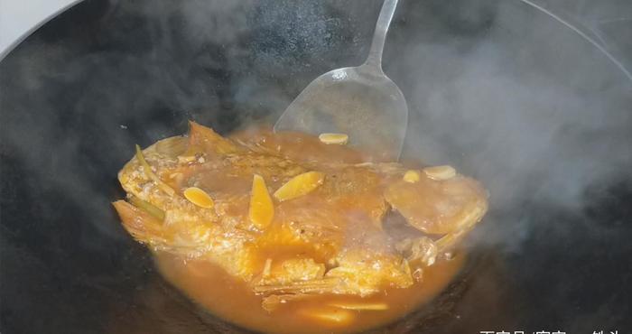 快过年了，鱼肉试过这样吃吗？做法简单又好吃，做一条待客真有面