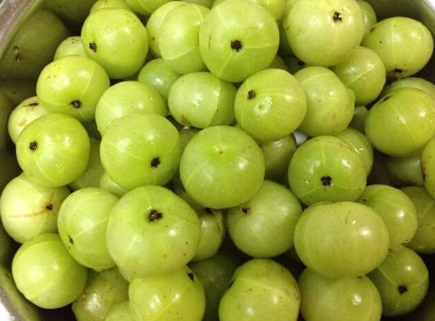 中国农村最常见果子，村民都懒得摘，却成印度大名鼎鼎的“圣果”