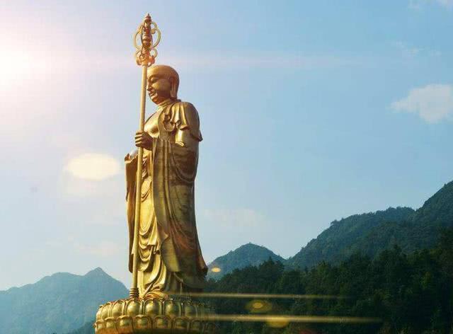 中国最大地藏菩萨:总耗资15亿打造,高155米重1000余吨