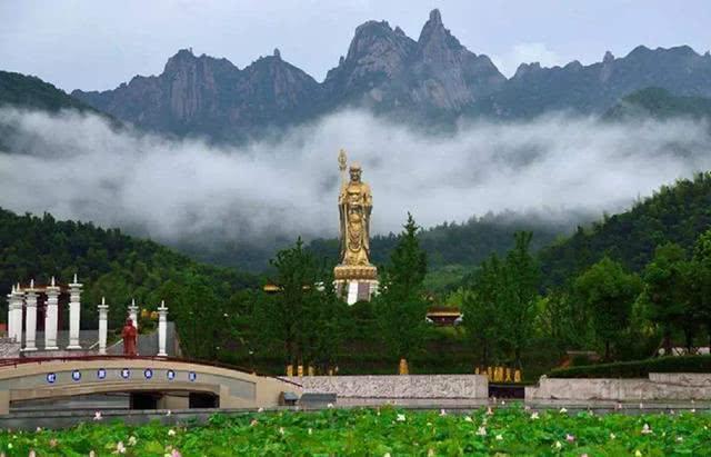 中国最大地藏菩萨:总耗资15亿打造,高155米重1000余吨